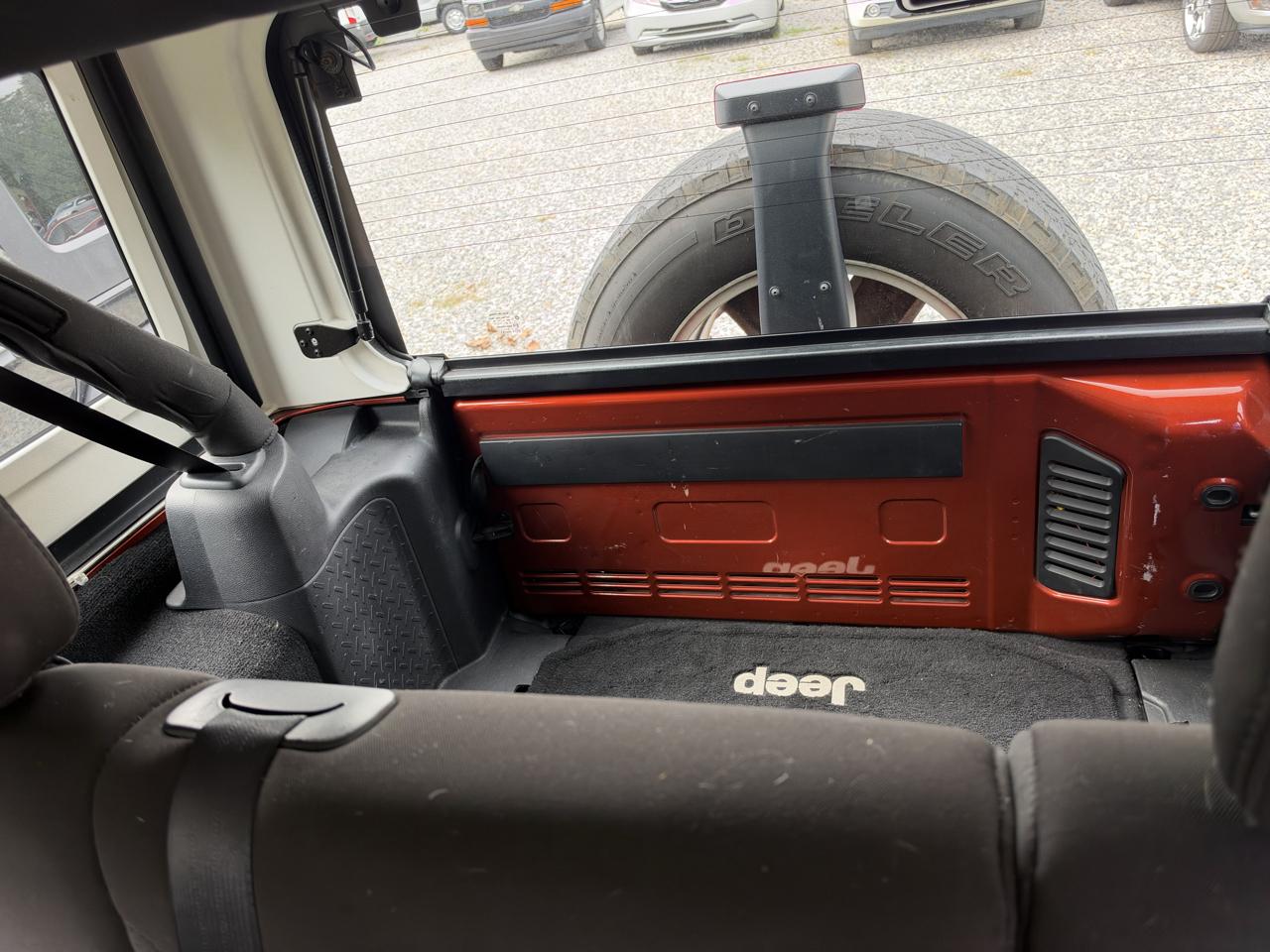 Jeep Wrangler Unlimited Sport 4WD 2014
