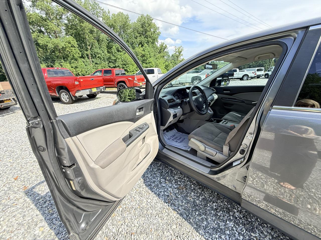 Honda CR-V LX 2WD 5-Speed AT 2014