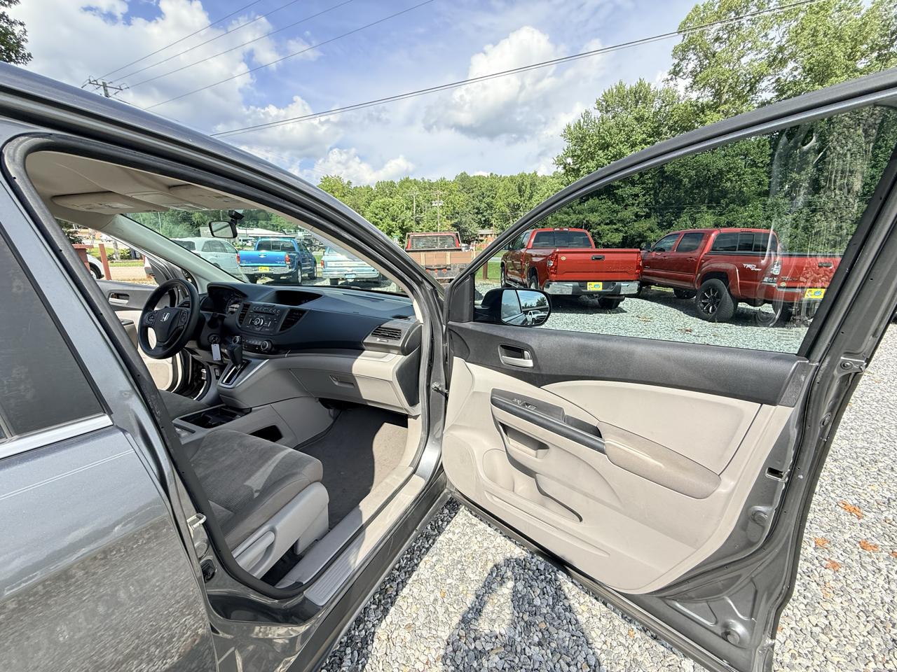 Honda CR-V LX 2WD 5-Speed AT 2014