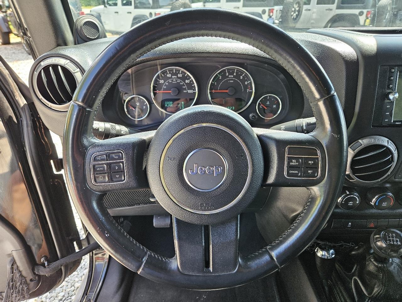 Jeep Wrangler Sport 4WD 2014