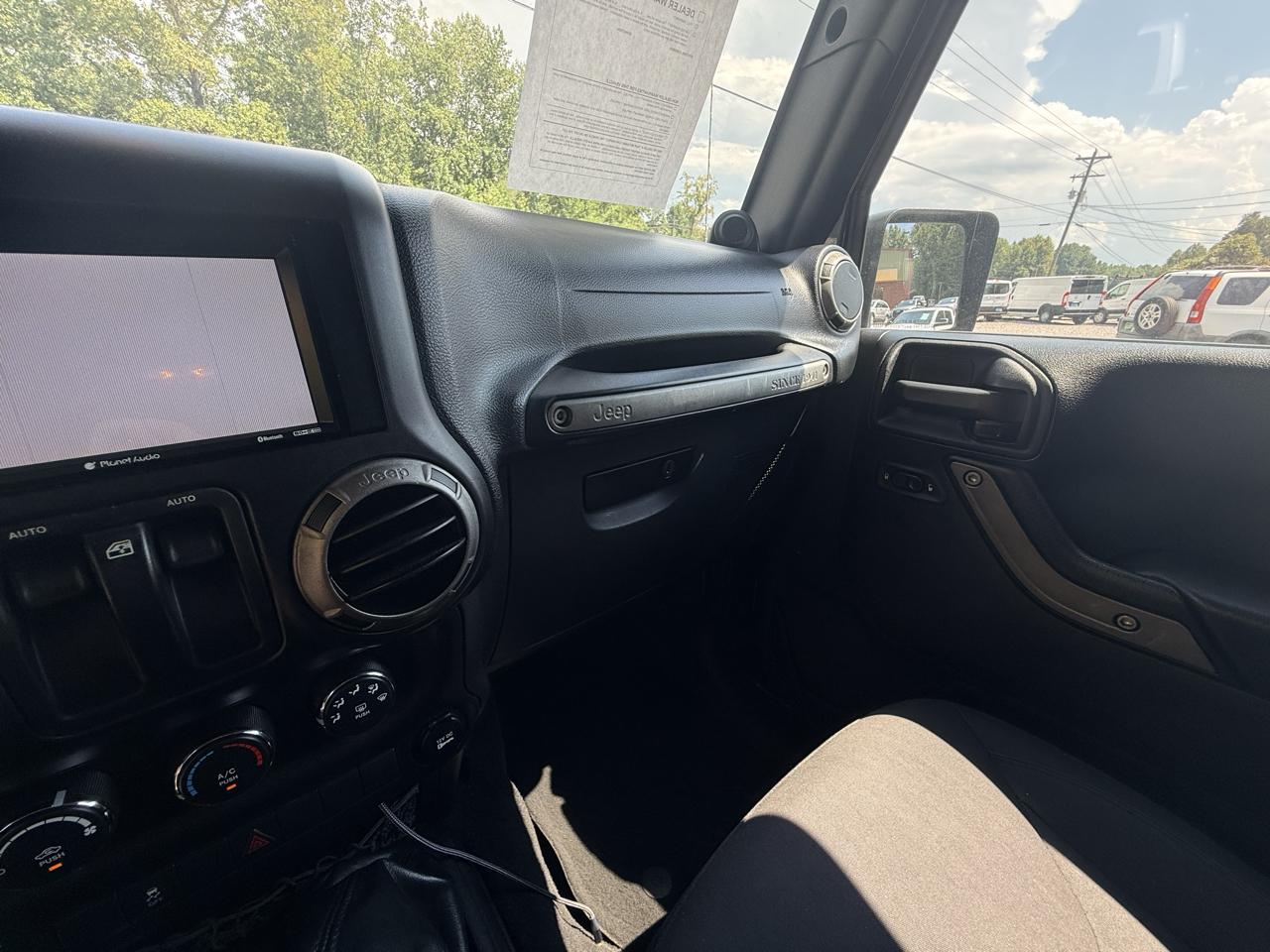 Jeep Wrangler Sport 4WD 2014