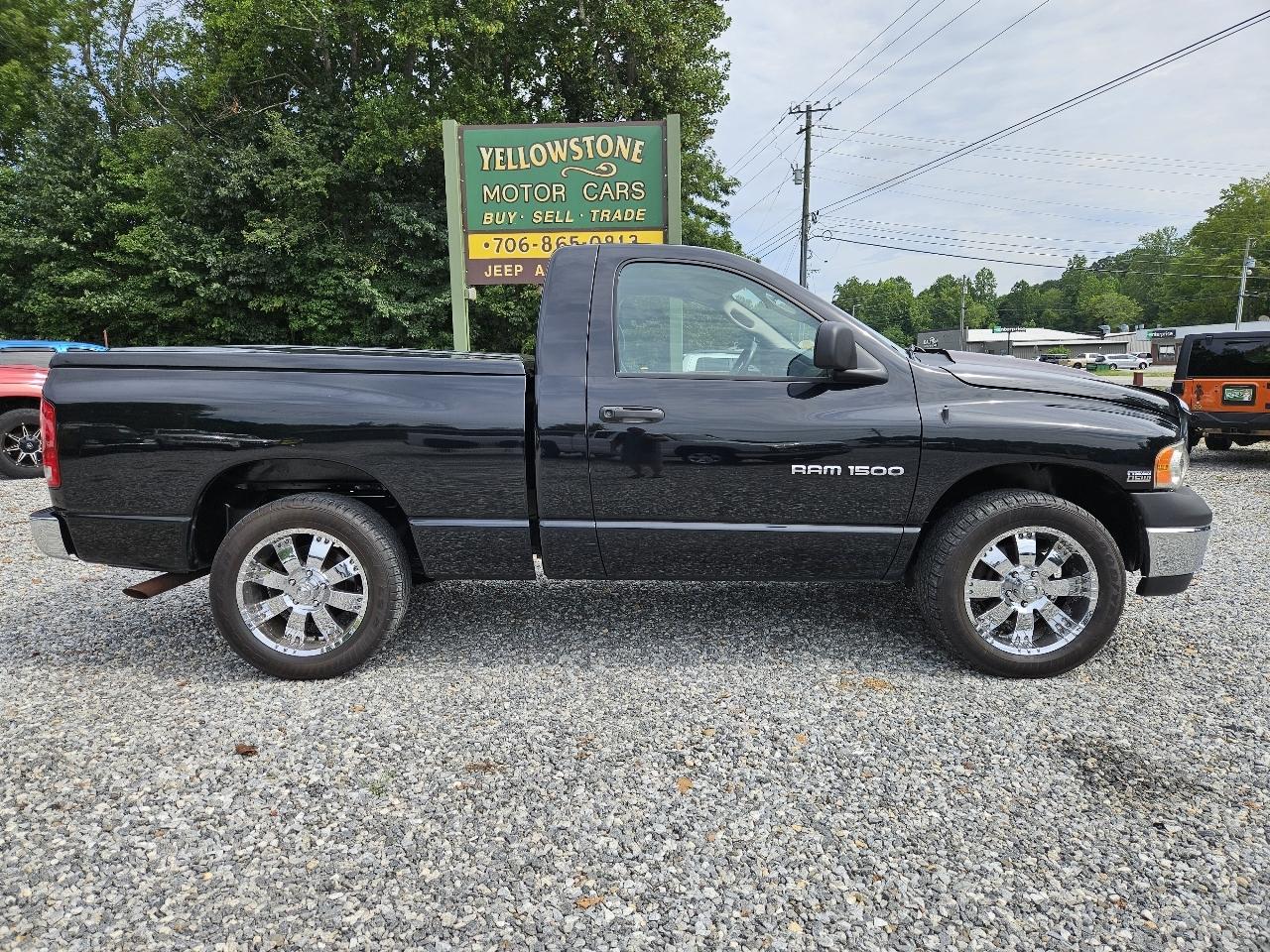  2004 Dodge RAM 1500 Laramie RWD   