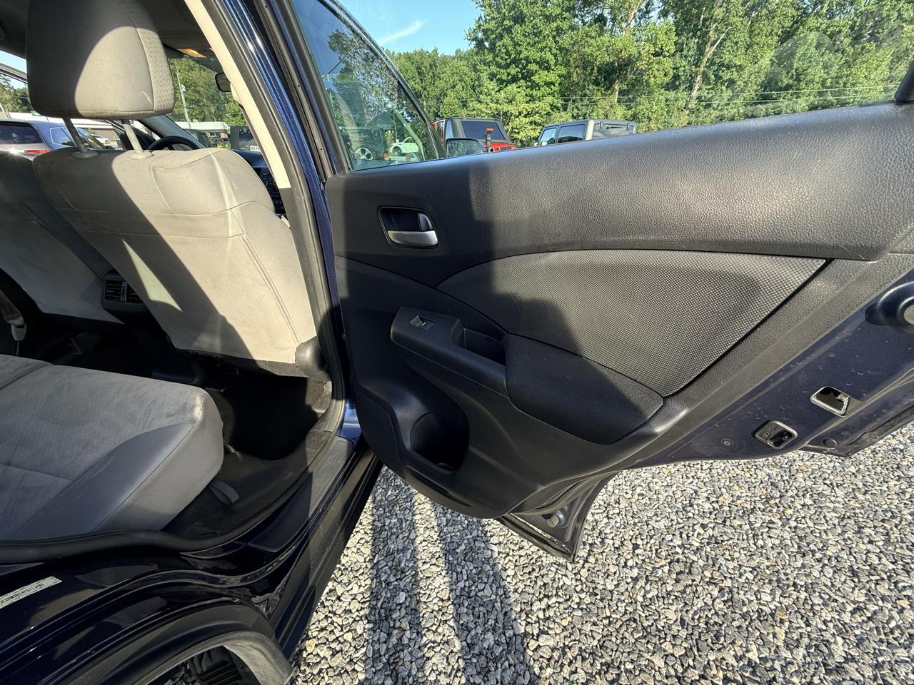 Honda CR-V LX 2WD 2015