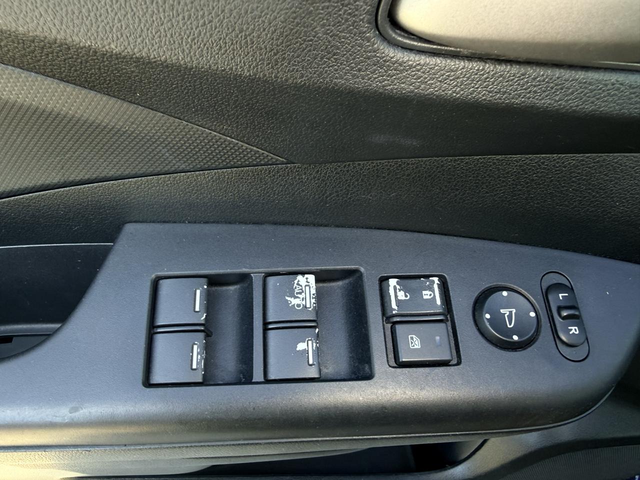 Honda CR-V LX 2WD 2015