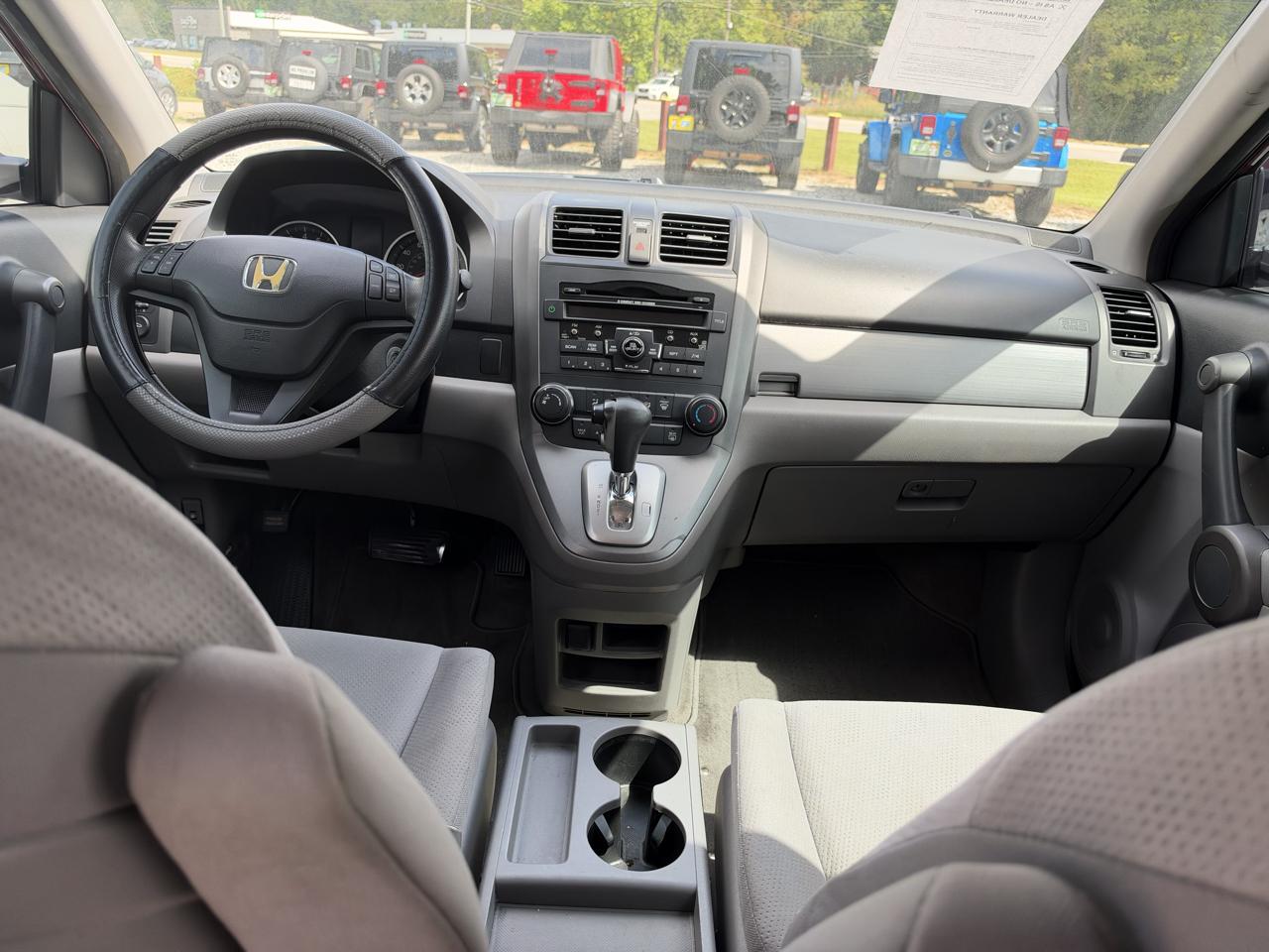 Honda CR-V SE 2WD 5-Speed AT 2011