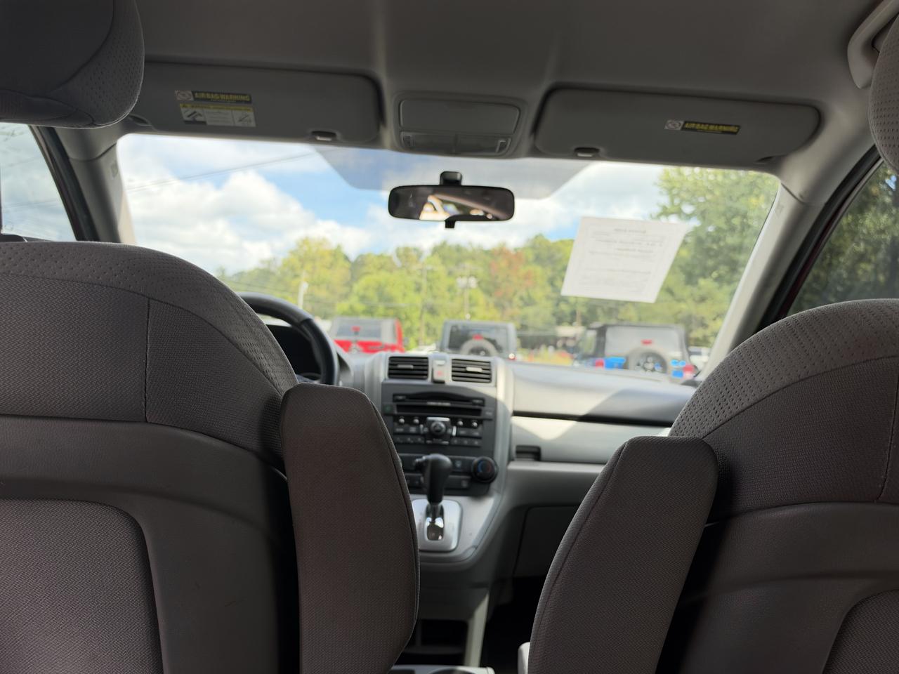 Honda CR-V SE 2WD 5-Speed AT 2011