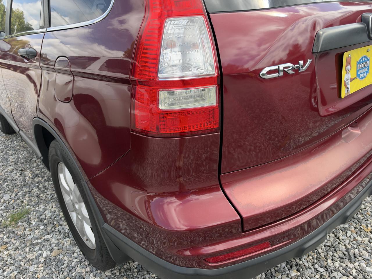 Honda CR-V SE 2WD 5-Speed AT 2011