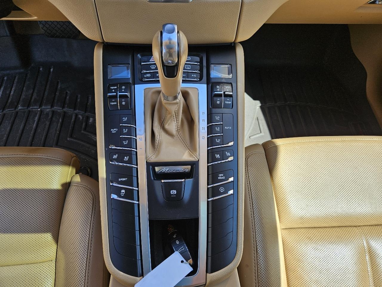 Porsche Macan S 2016