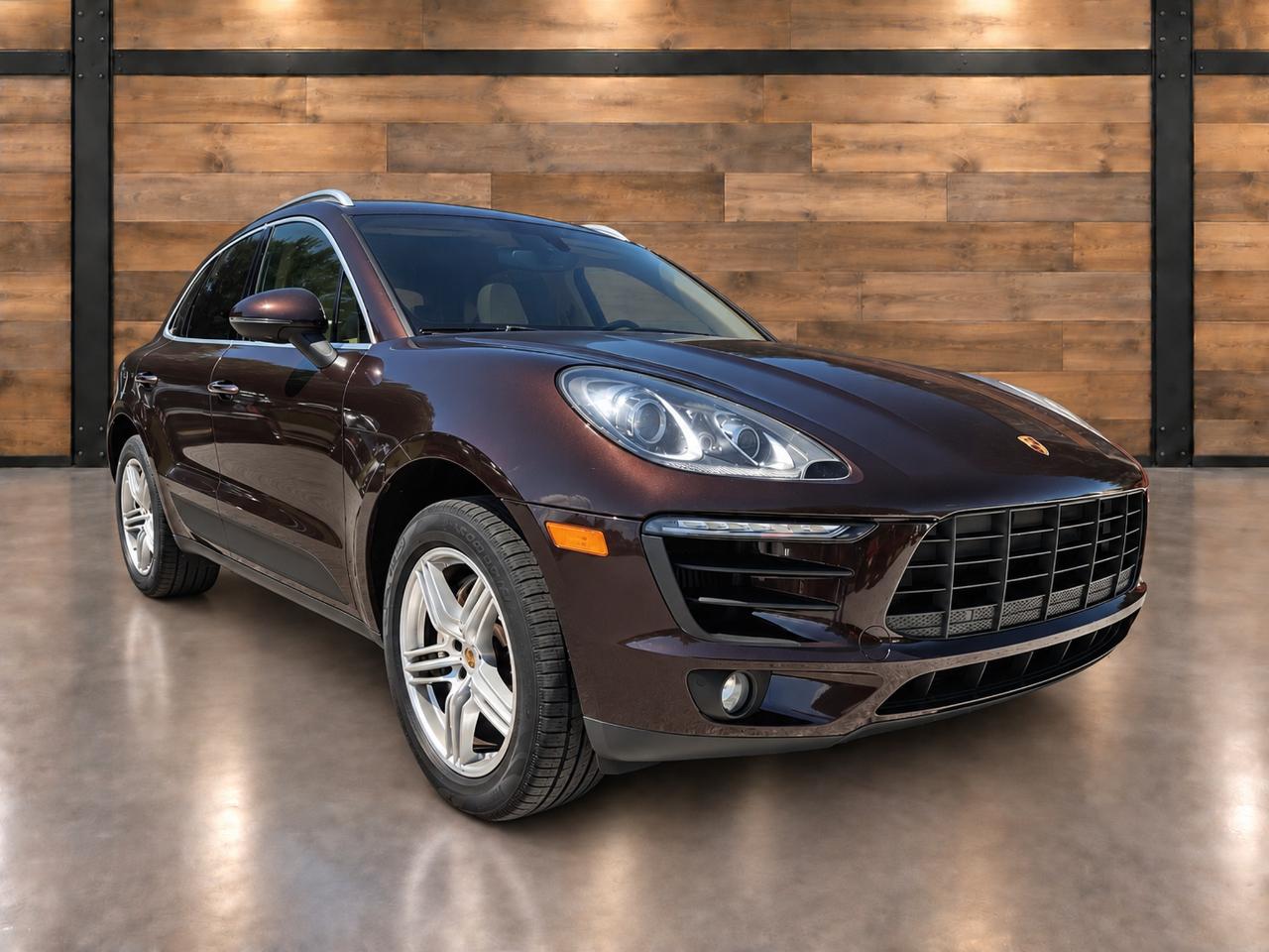 2016 Porsche Macan