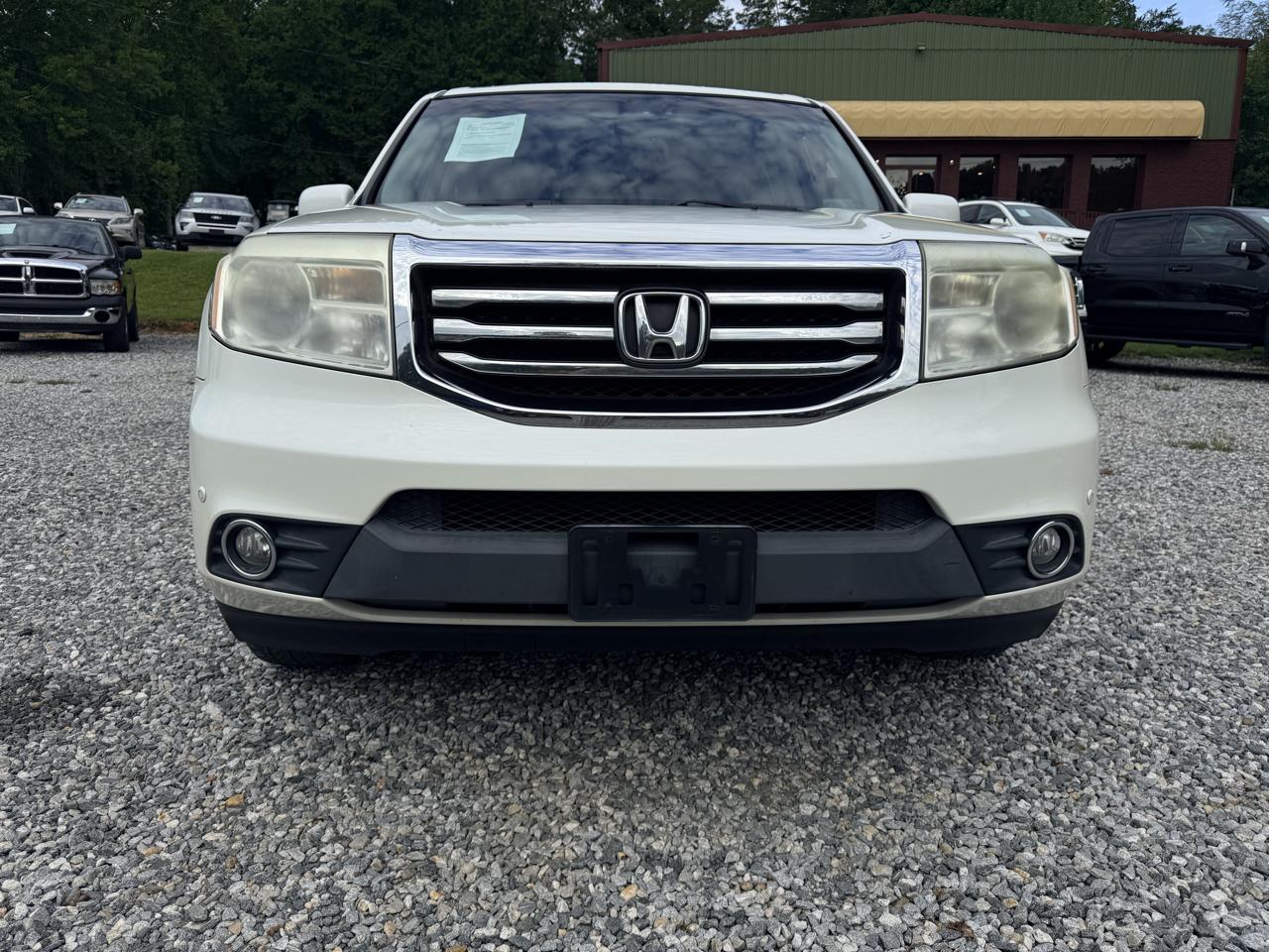 Honda Pilot Touring 4WD 5-Spd AT with DVD 2015