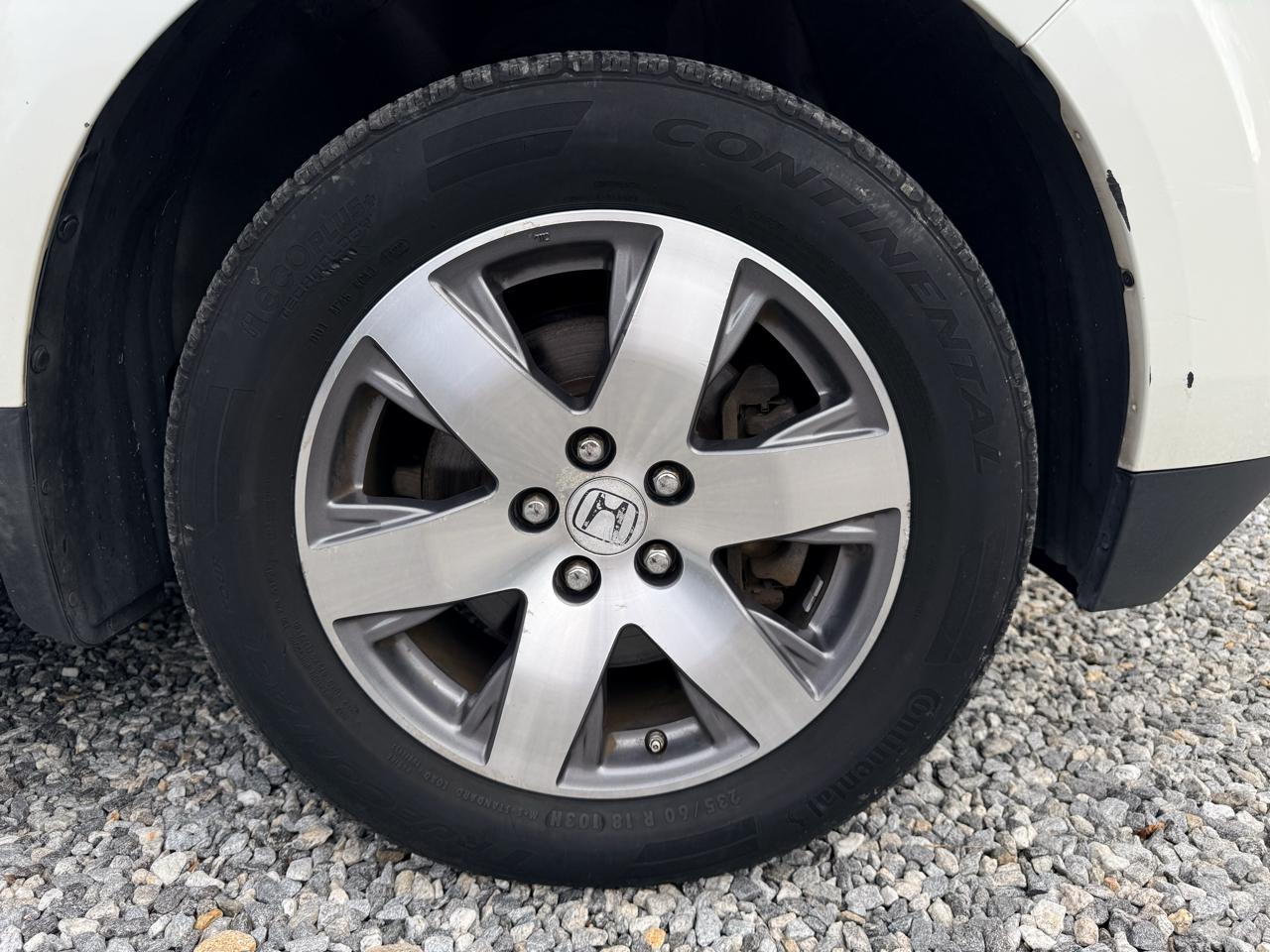 Honda Pilot Touring 4WD 5-Spd AT with DVD 2015