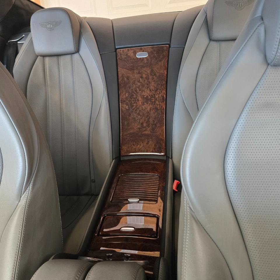 Bentley Continental GT W12 2012
