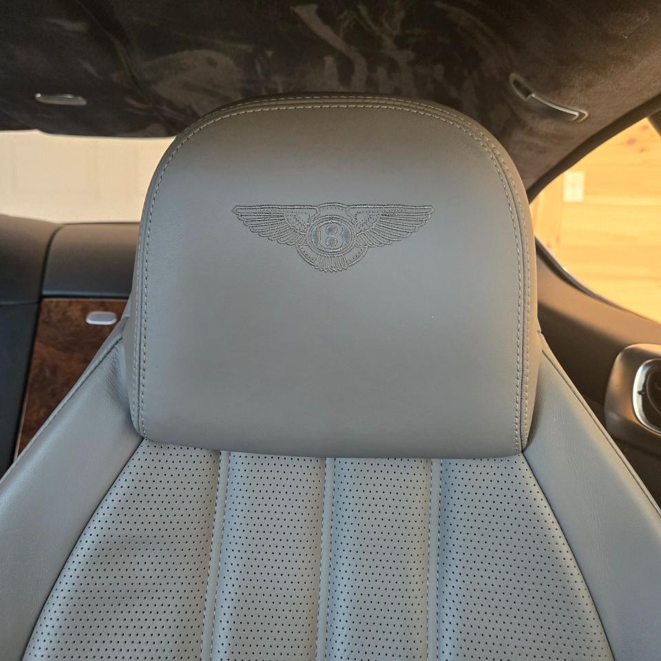 Bentley Continental GT W12 2012