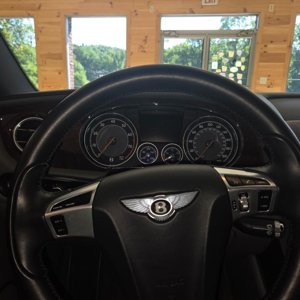 Bentley Continental GT W12 2012
