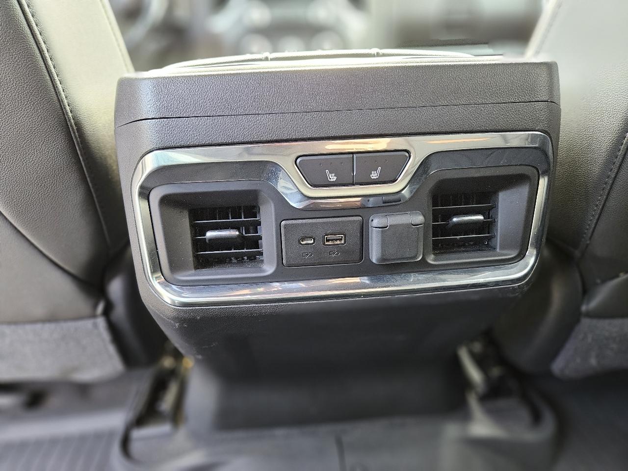 GMC Sierra 1500 AT4 Crew Cab Short Box 4WD 2020