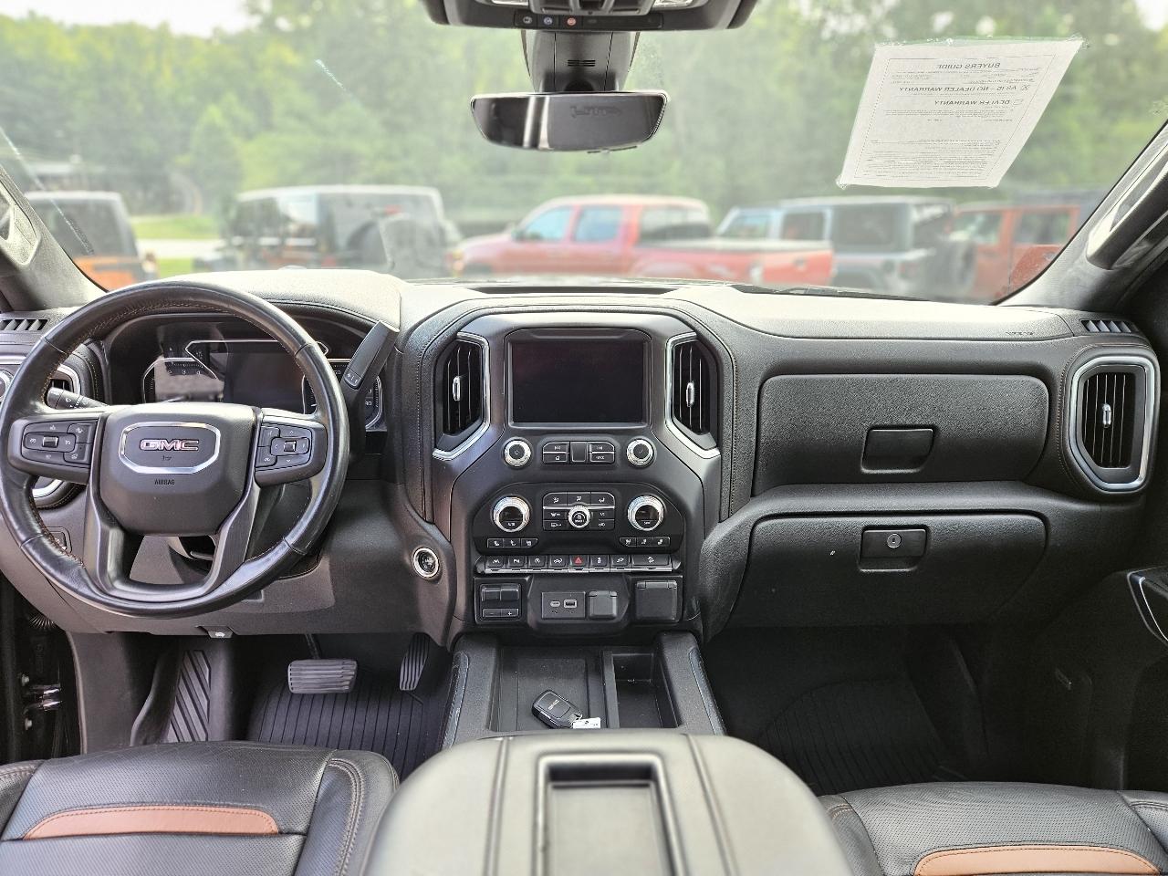 GMC Sierra 1500 AT4 Crew Cab Short Box 4WD 2020