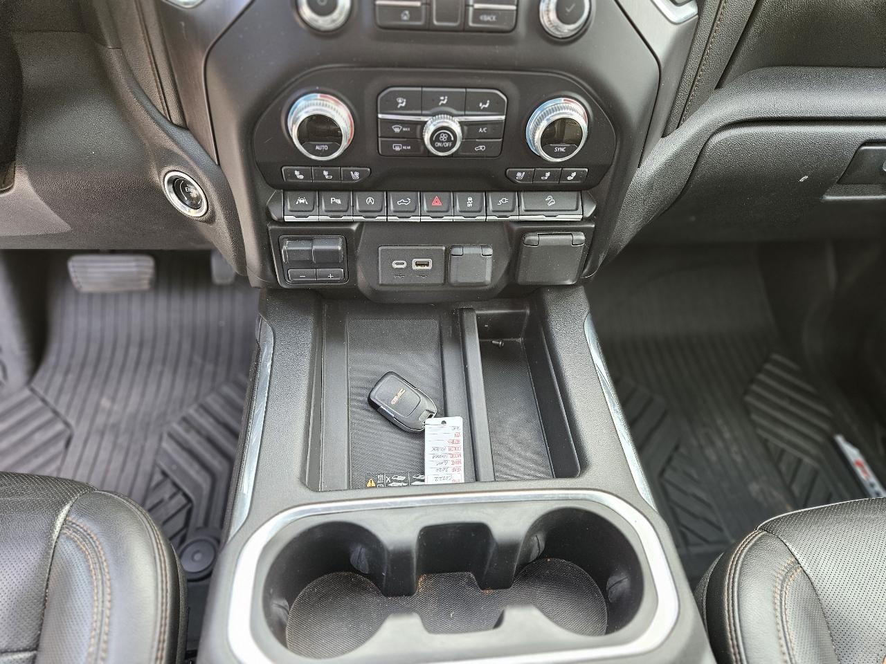 GMC Sierra 1500 AT4 Crew Cab Short Box 4WD 2020