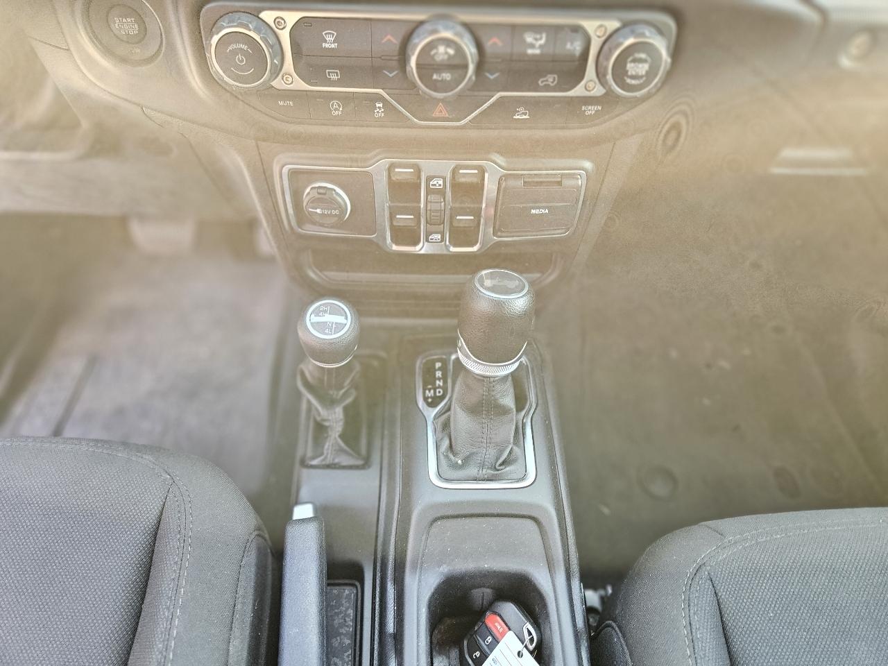 Jeep Wrangler Unlimited Sport 2022