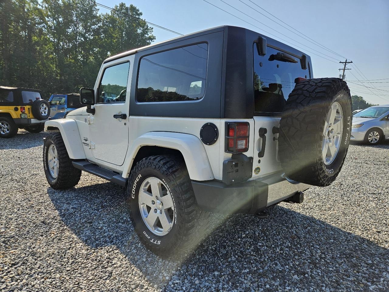 Jeep Wrangler Sahara 4WD 2010