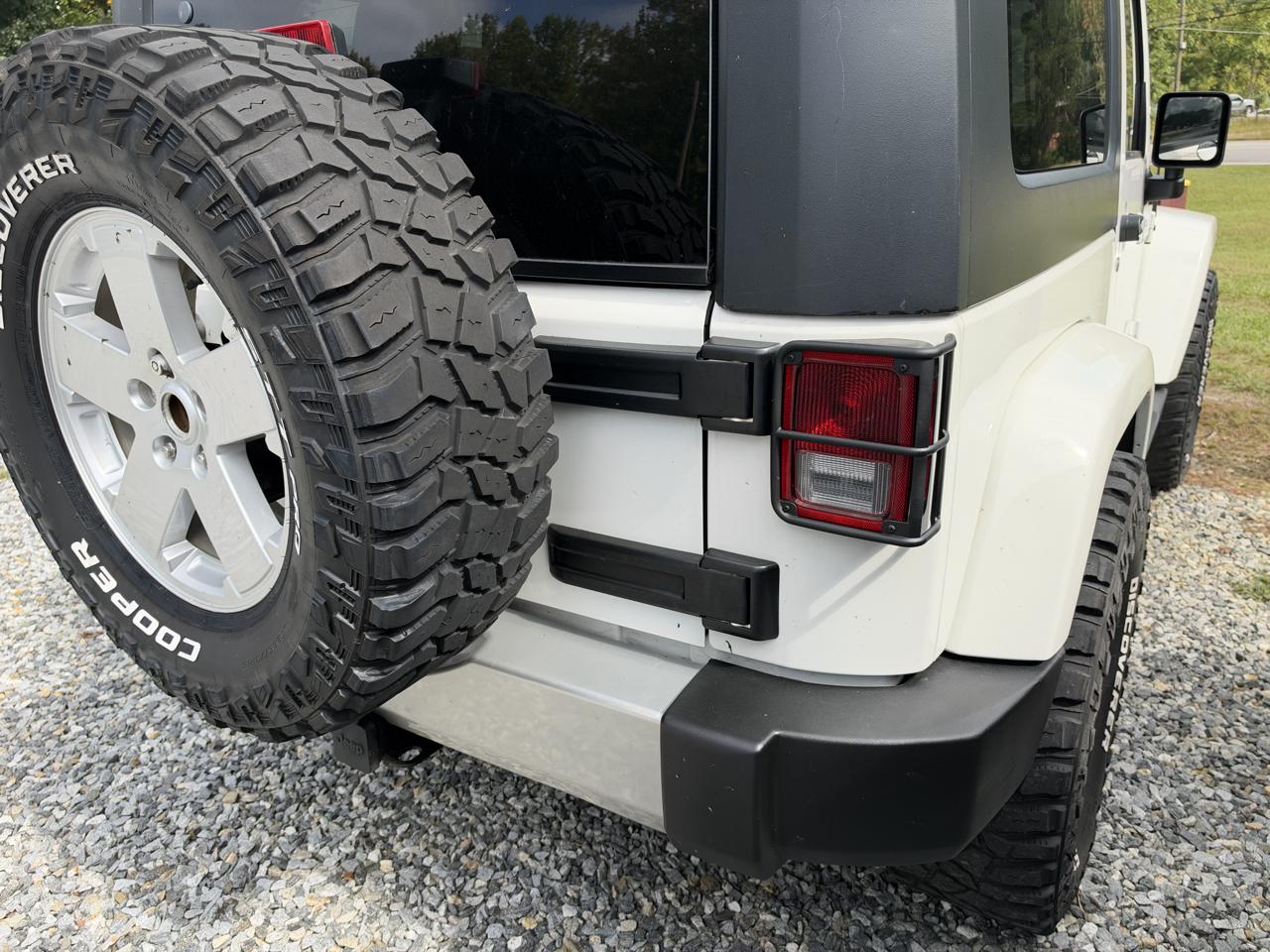 Jeep Wrangler Sahara 4WD 2010