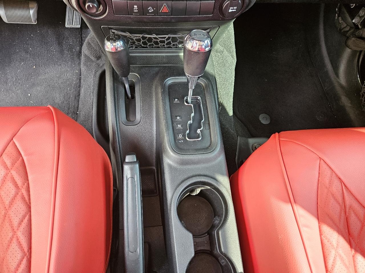 Jeep Wrangler Unlimited Sport 4WD 2017