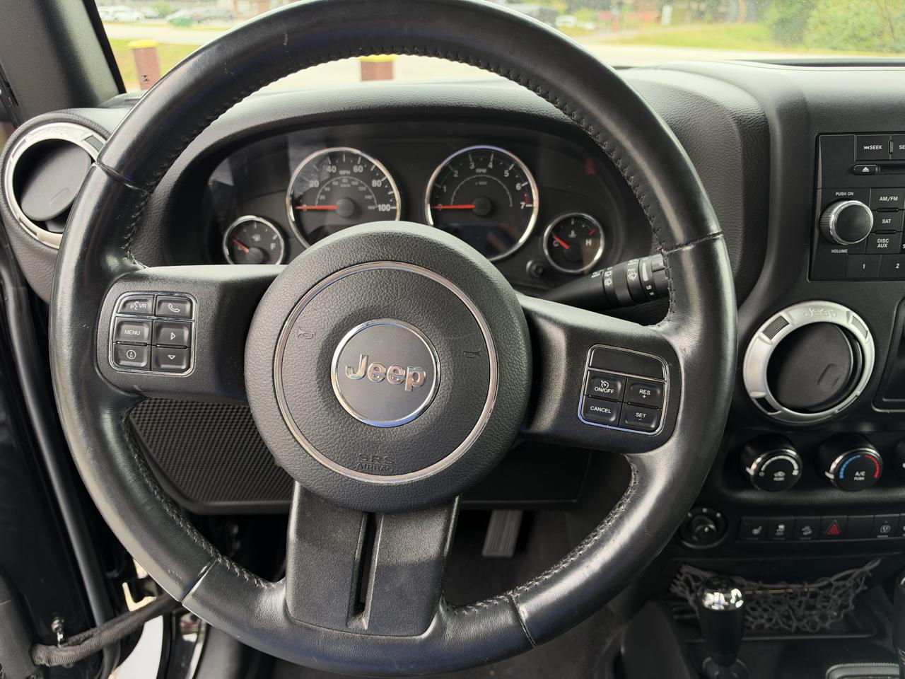 Jeep Wrangler Sahara 4WD 2016