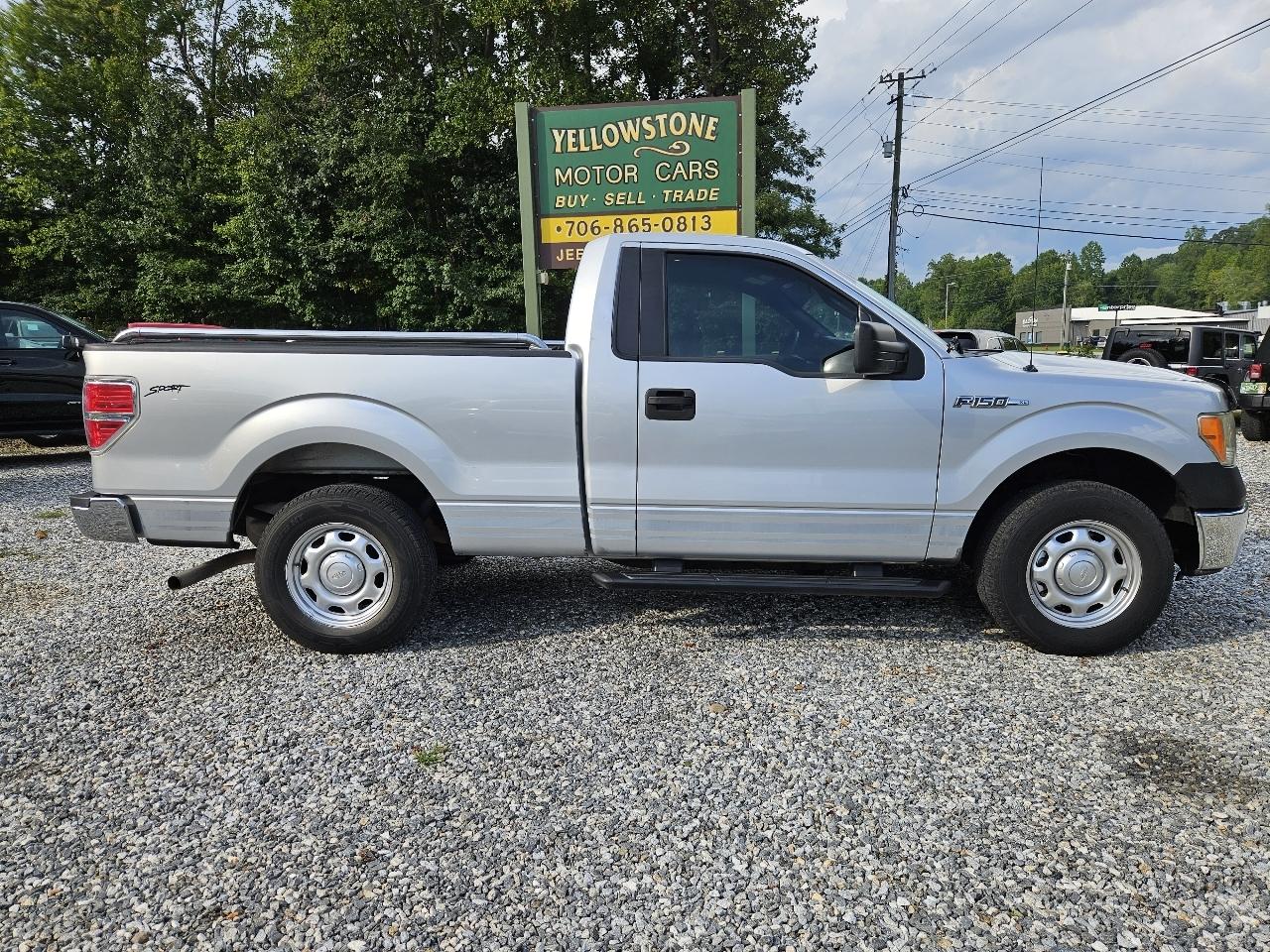 Ford F-150 XLT 8-ft. Bed 2WD 2013