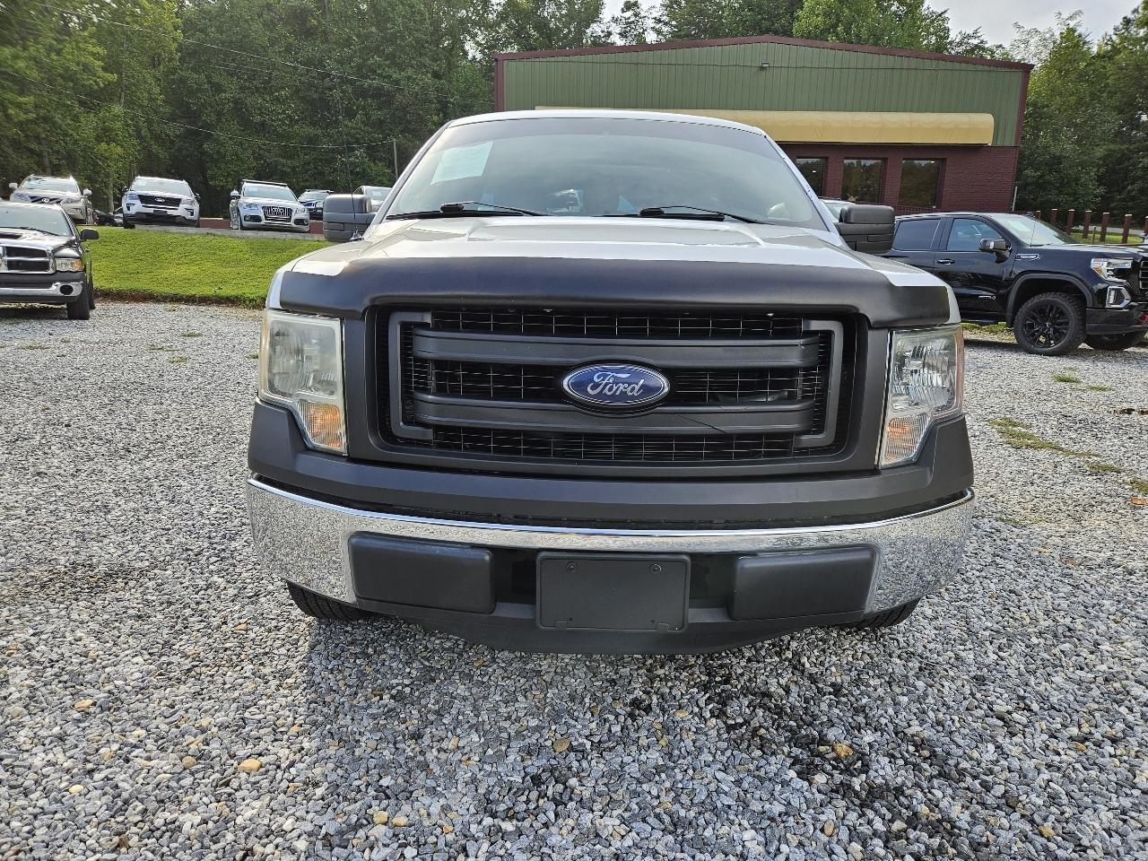 Ford F-150 XLT 8-ft. Bed 2WD 2013