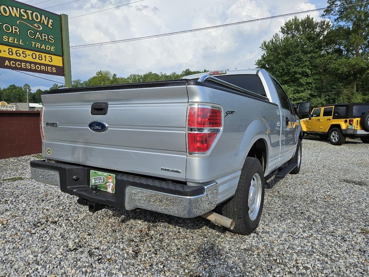 Ford F-150 XLT 8-ft. Bed 2WD 2013