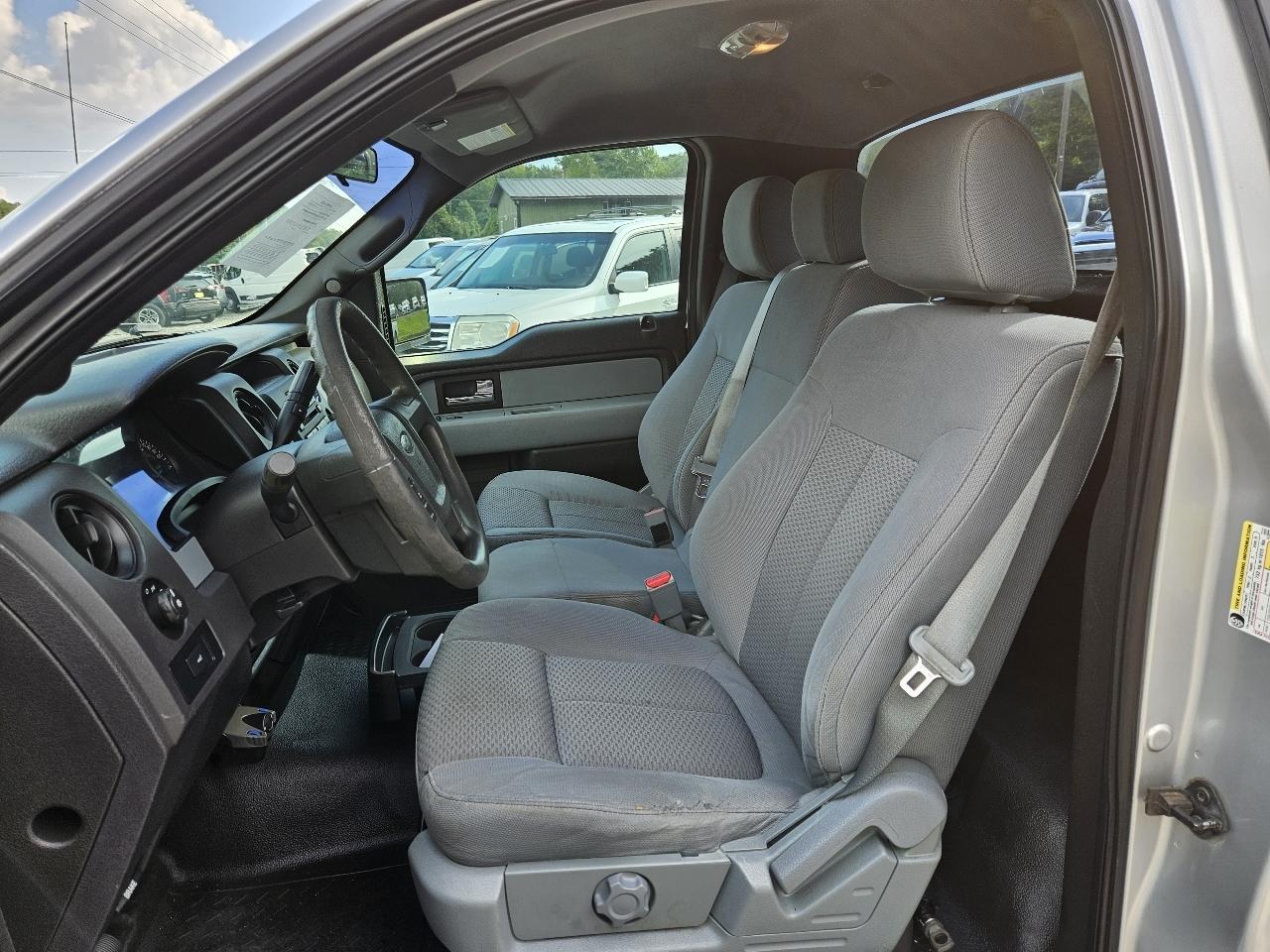 Ford F-150 XLT 8-ft. Bed 2WD 2013