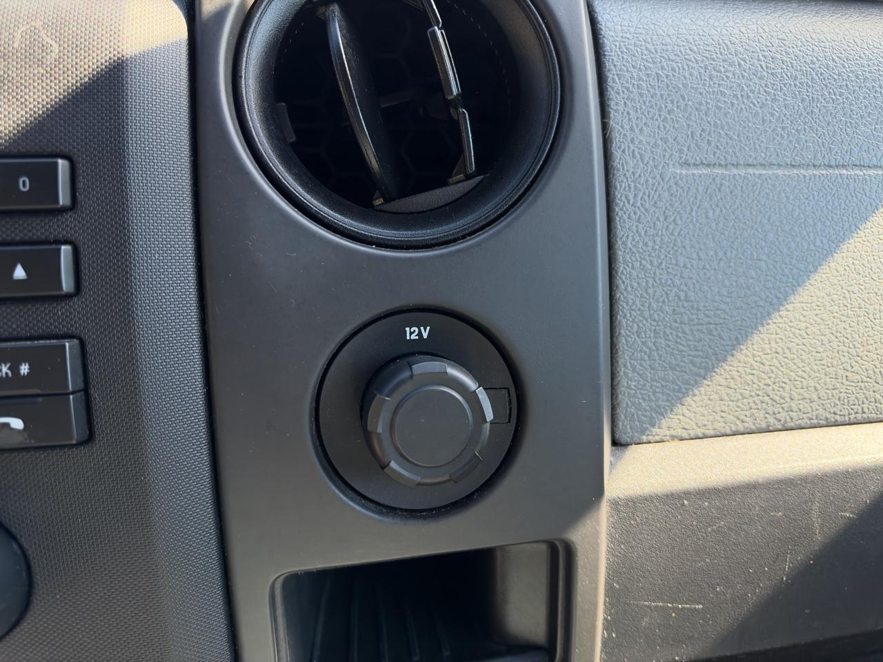 Ford F-150 XLT 8-ft. Bed 2WD 2013