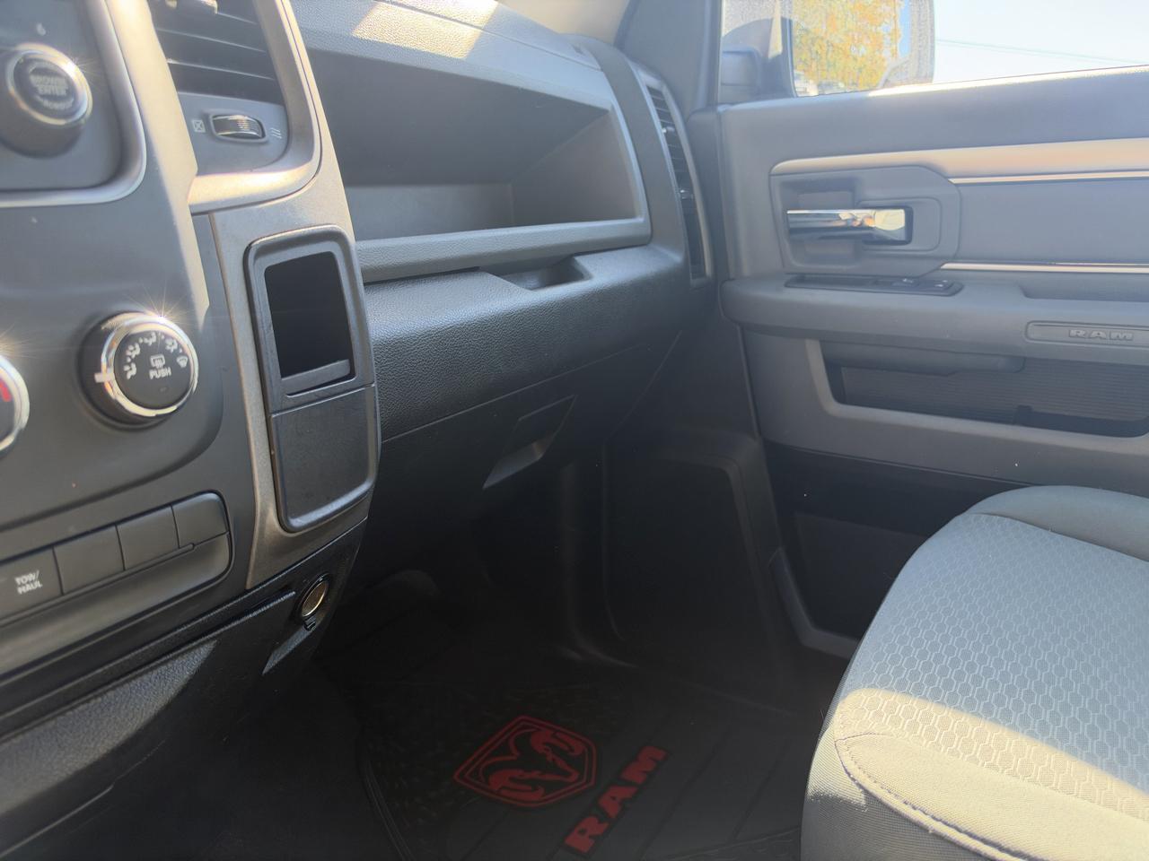 RAM 1500 Tradesman Regular Cab SWB 2WD 2013