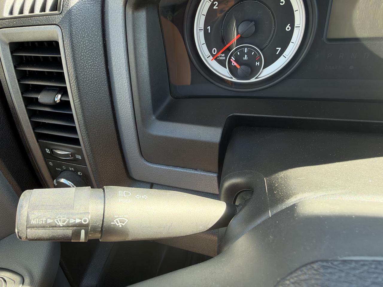 RAM 1500 Tradesman Regular Cab SWB 2WD 2013