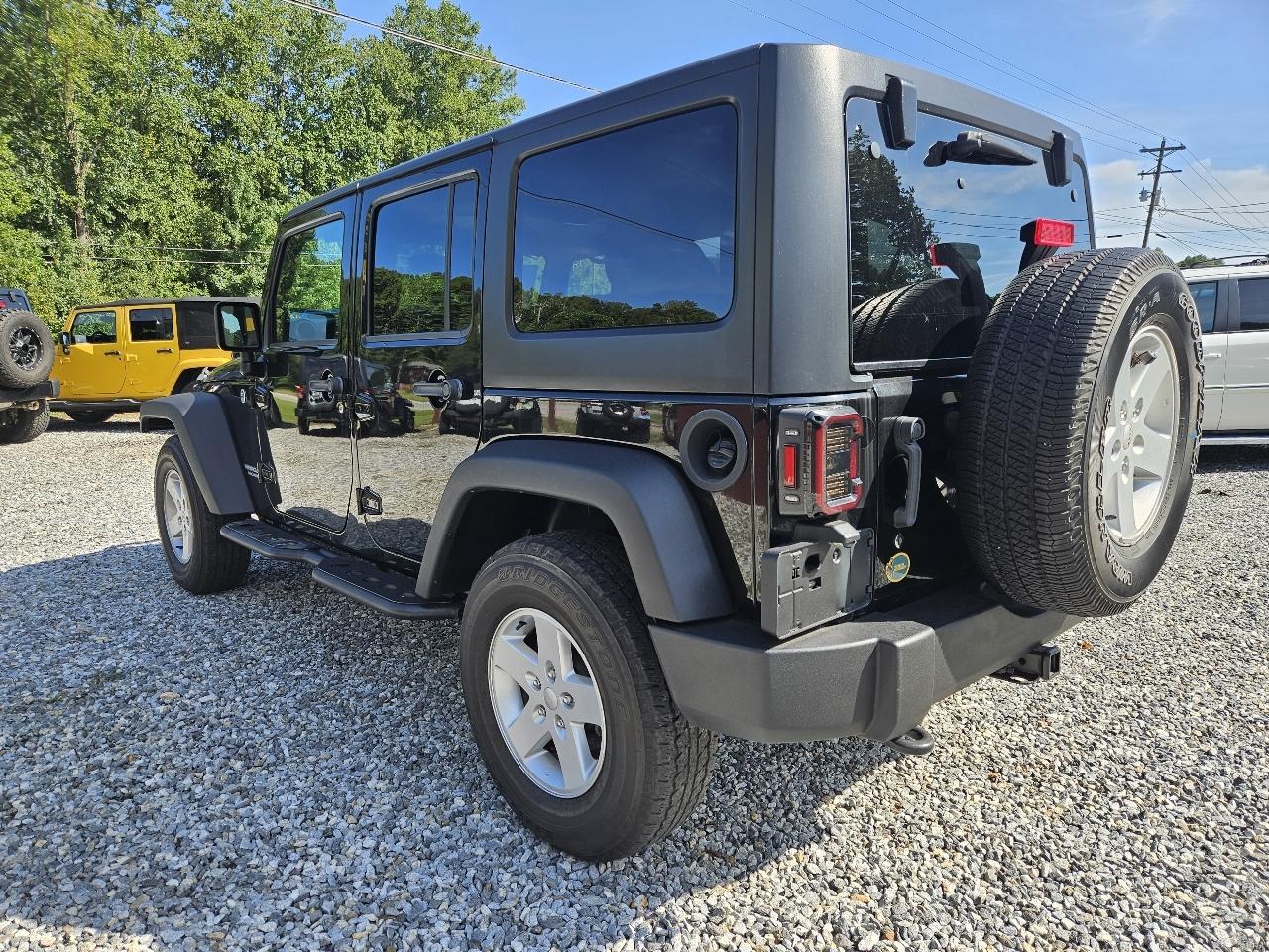 Jeep Wrangler Unlimited Sport 4WD 2017