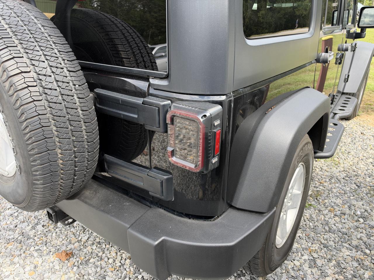 Jeep Wrangler Unlimited Sport 4WD 2017