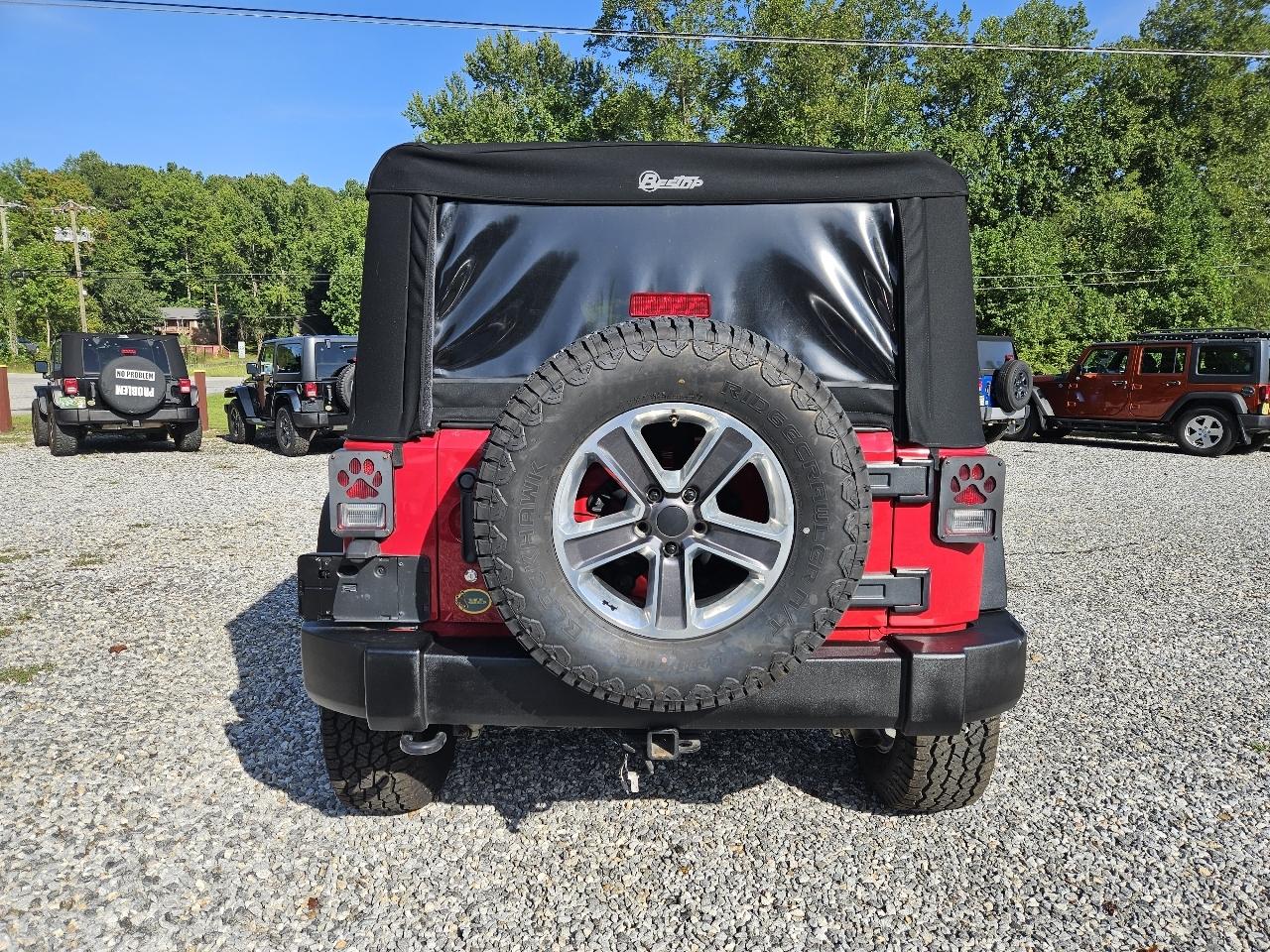Jeep Wrangler Unlimited Sport 4WD 2012