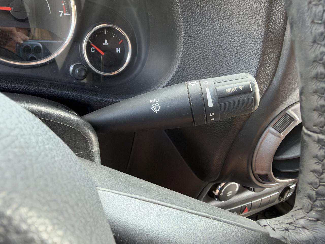 Jeep Wrangler Unlimited Sport 4WD 2012