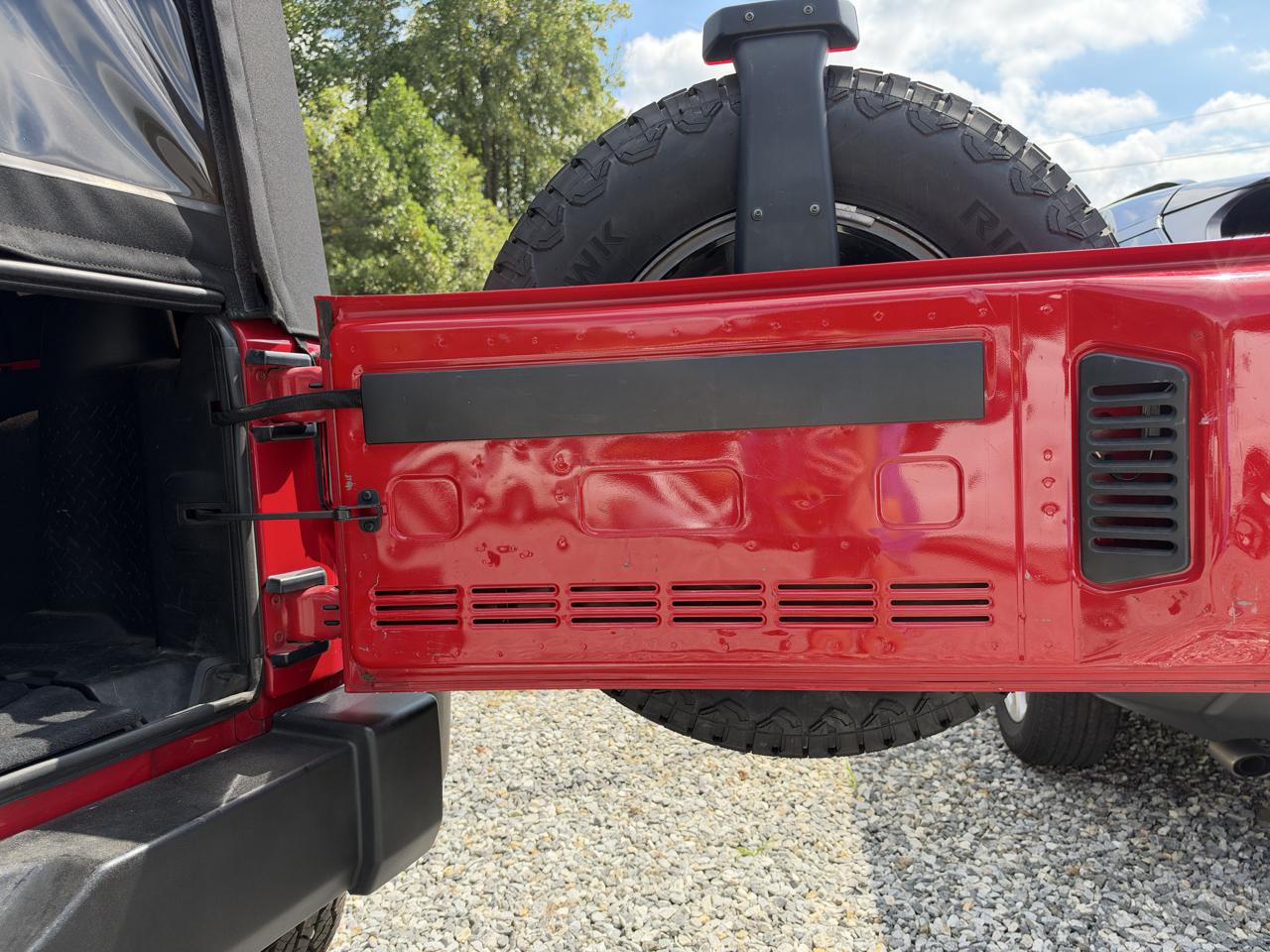 Jeep Wrangler Unlimited Sport 4WD 2012