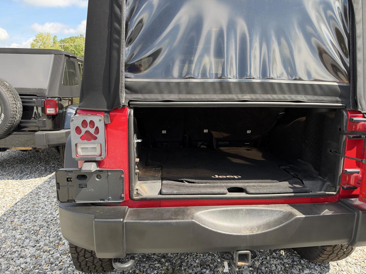 Jeep Wrangler Unlimited Sport 4WD 2012