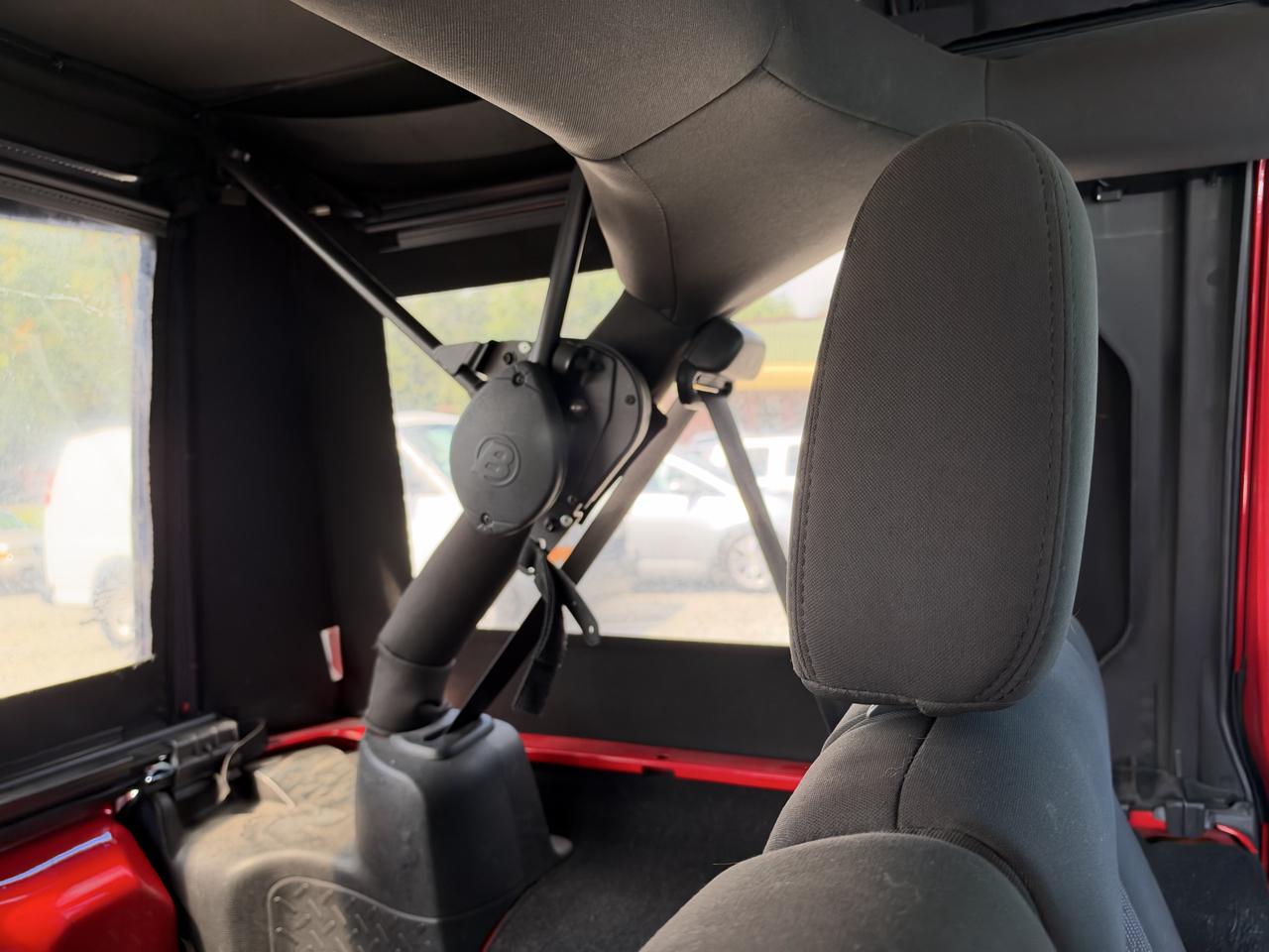 Jeep Wrangler Unlimited Sport 4WD 2012