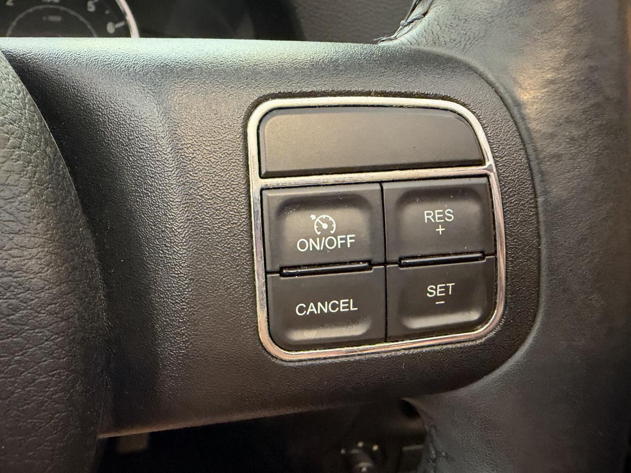 Jeep Wrangler Sport 4WD 2013