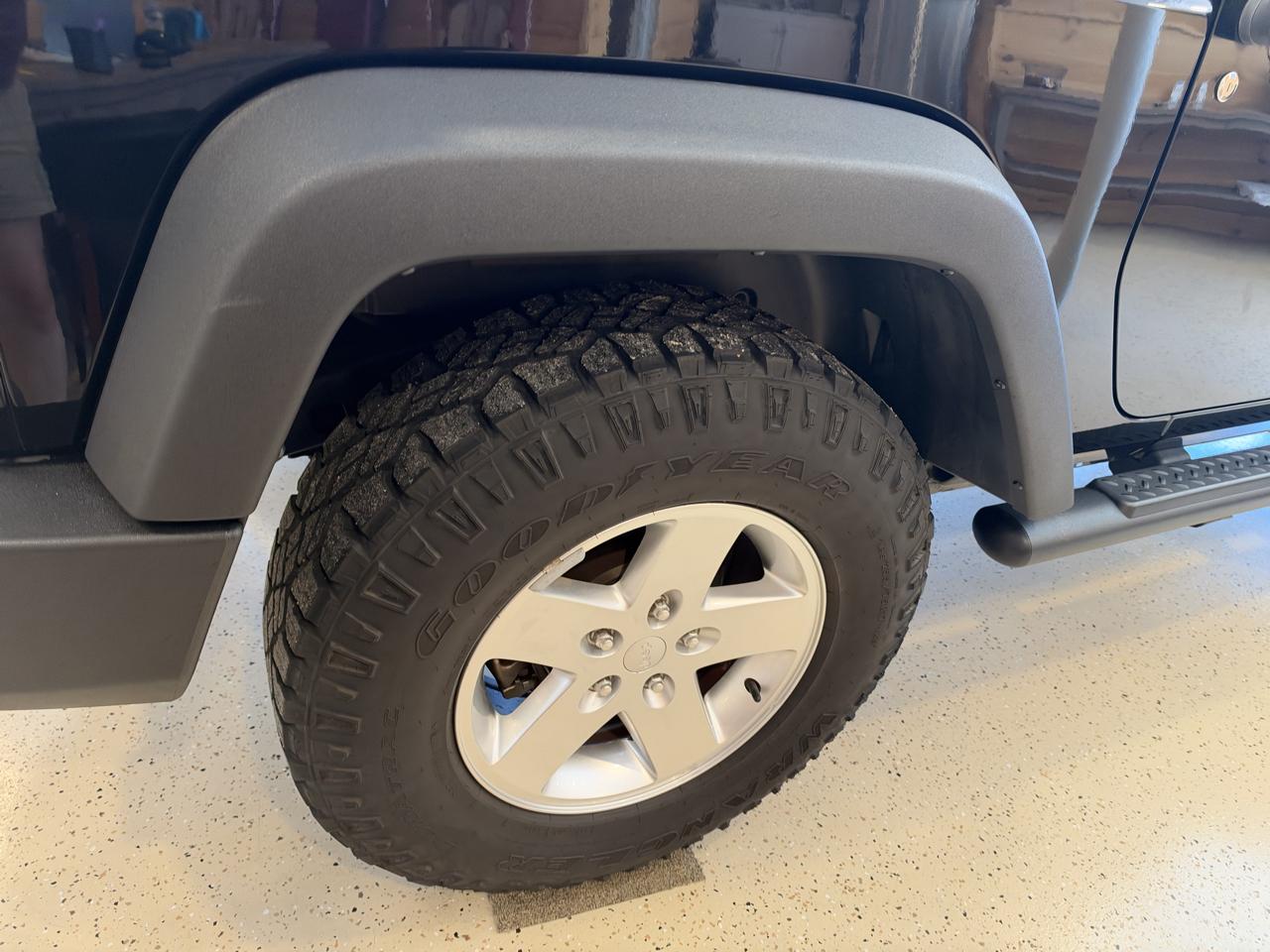 Jeep Wrangler Sport 4WD 2013