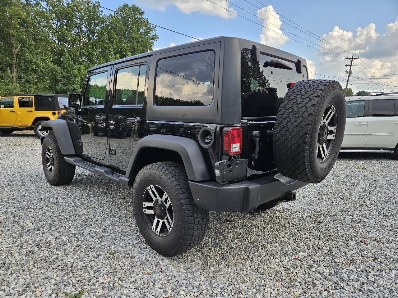 Jeep Wrangler Unlimited Sport 4WD 2012