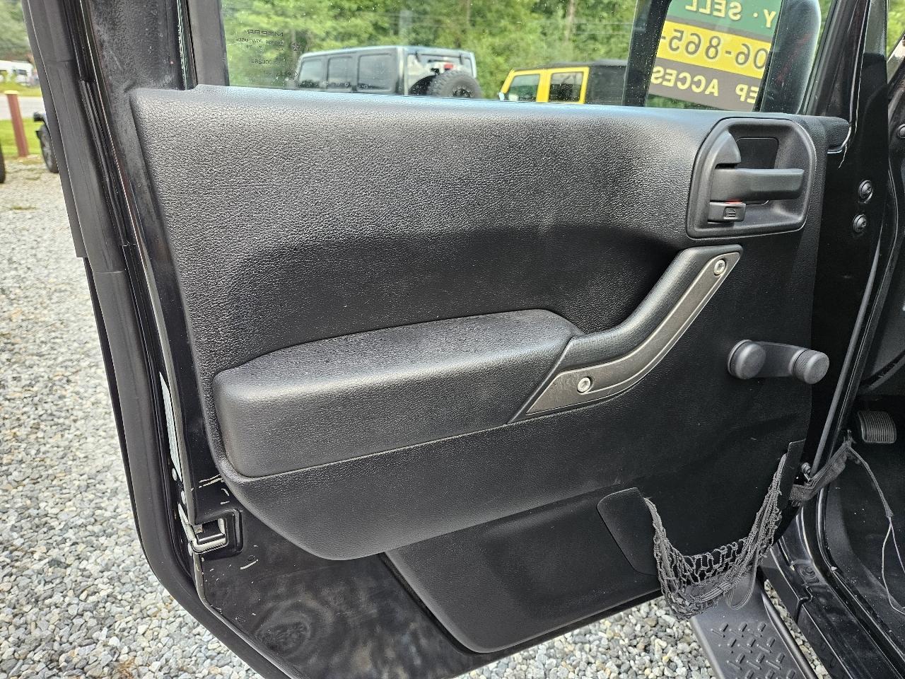 Jeep Wrangler Unlimited Sport 4WD 2012