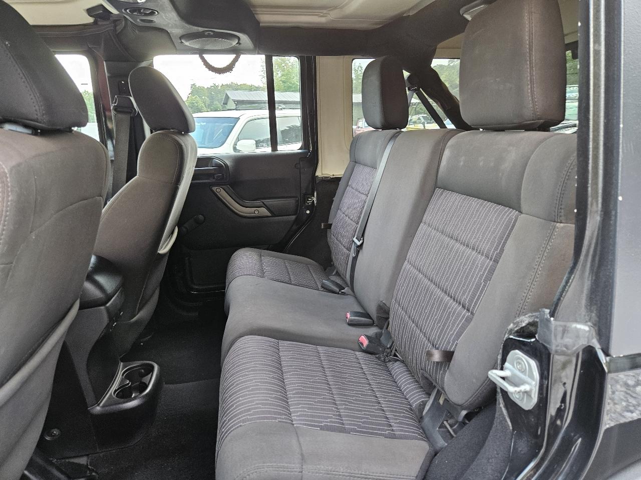 Jeep Wrangler Unlimited Sport 4WD 2012
