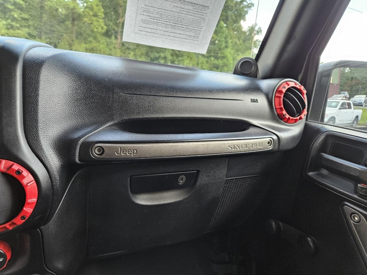 Jeep Wrangler Unlimited Sport 4WD 2012