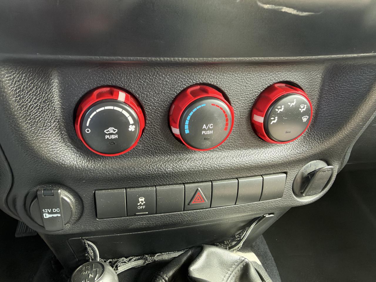 Jeep Wrangler Unlimited Sport 4WD 2012