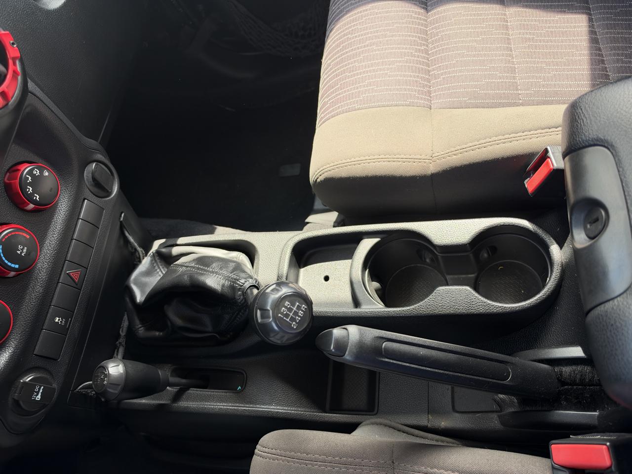 Jeep Wrangler Unlimited Sport 4WD 2012