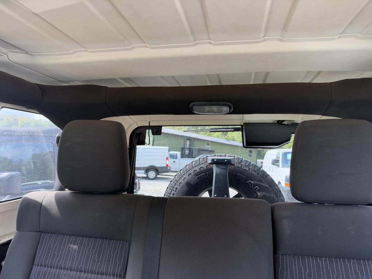 Jeep Wrangler Unlimited Sport 4WD 2012