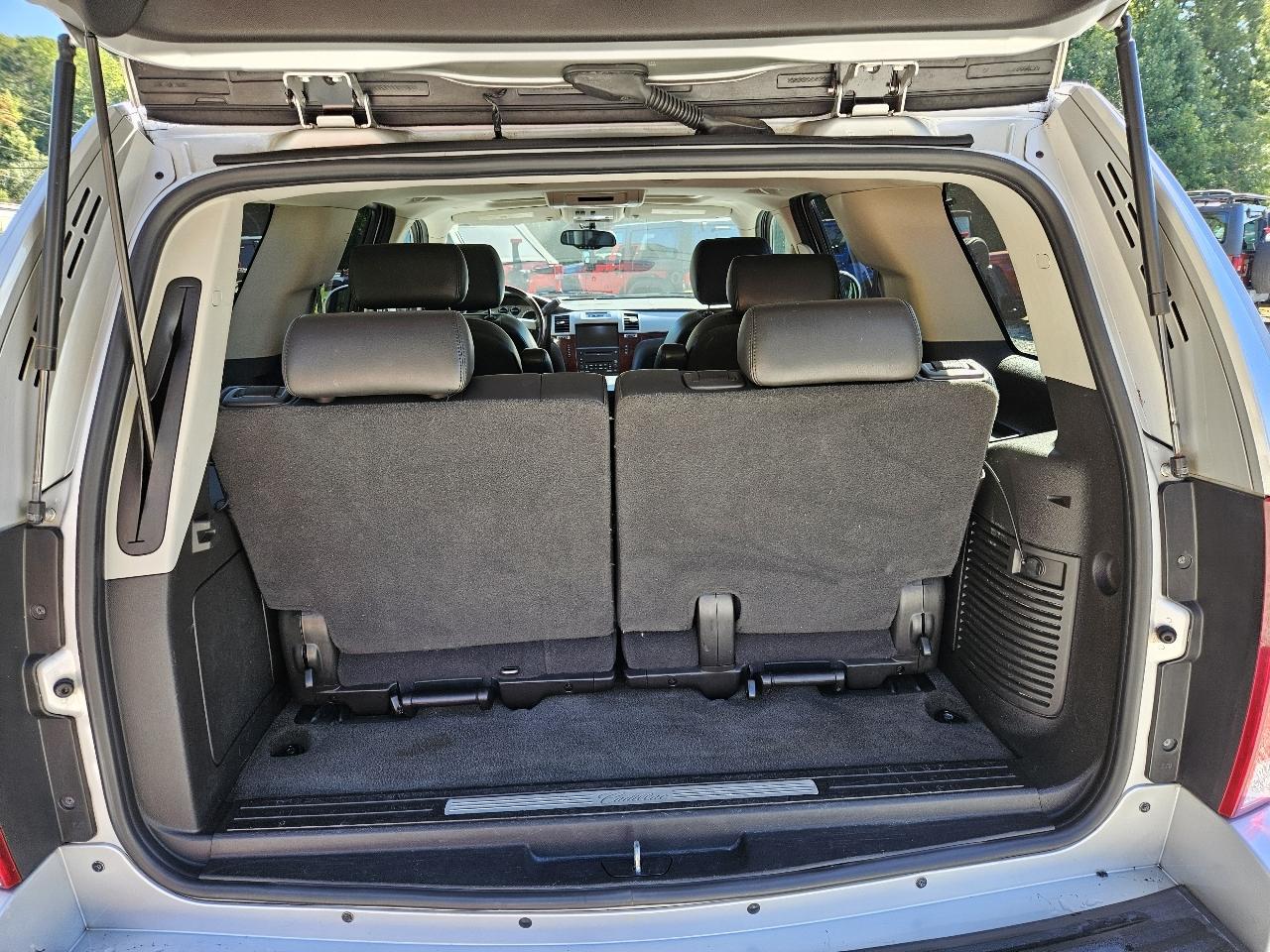 Cadillac Escalade AWD Premium 2010